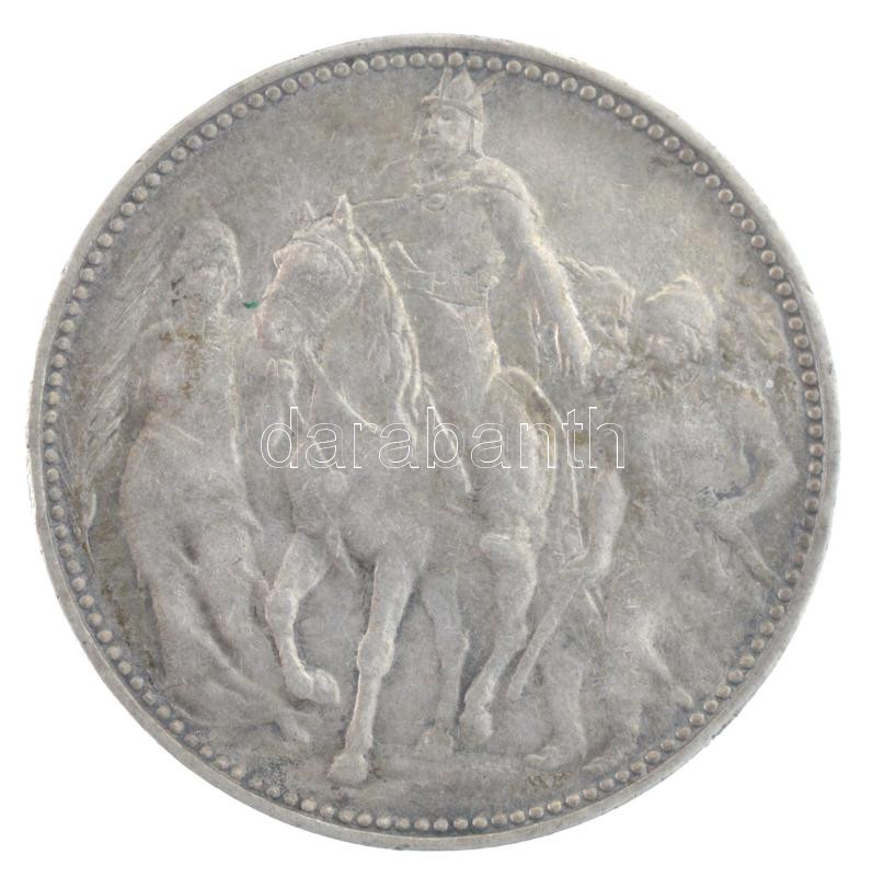 1896KB 1K Ag 'Millennium' eredeti, dombornyomott, bordó színű 'Millenniumi Koronaérem - 1896' díszdobozban T:XF,VF kis patina, kopott doboz / Hungary 1896KB 1 Korona Ag 'Millennium' in original, embossed, burgundy case C:XF,VF small patina, - Image 2