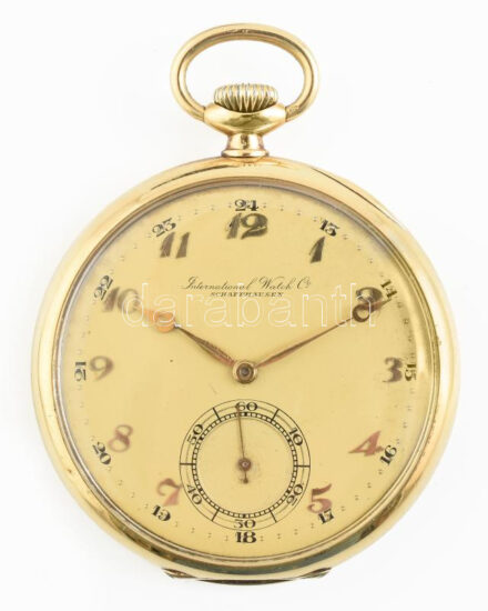 IWC International Watch Company 18k arany (Au) kronométer minősítésű zsebóra. Jelzett tok, jelzett szerkezet, arany porsapka, szerkezetszám 860599, eredeti tokjában, működő, szép állapotban d: 50 mm, 85,5 g papírral / Vintage IWC 18ct