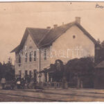 1926 Buziás, Buzias; vasútállomás / Gara / railway station. photo (ragasztónyom / gluemark)