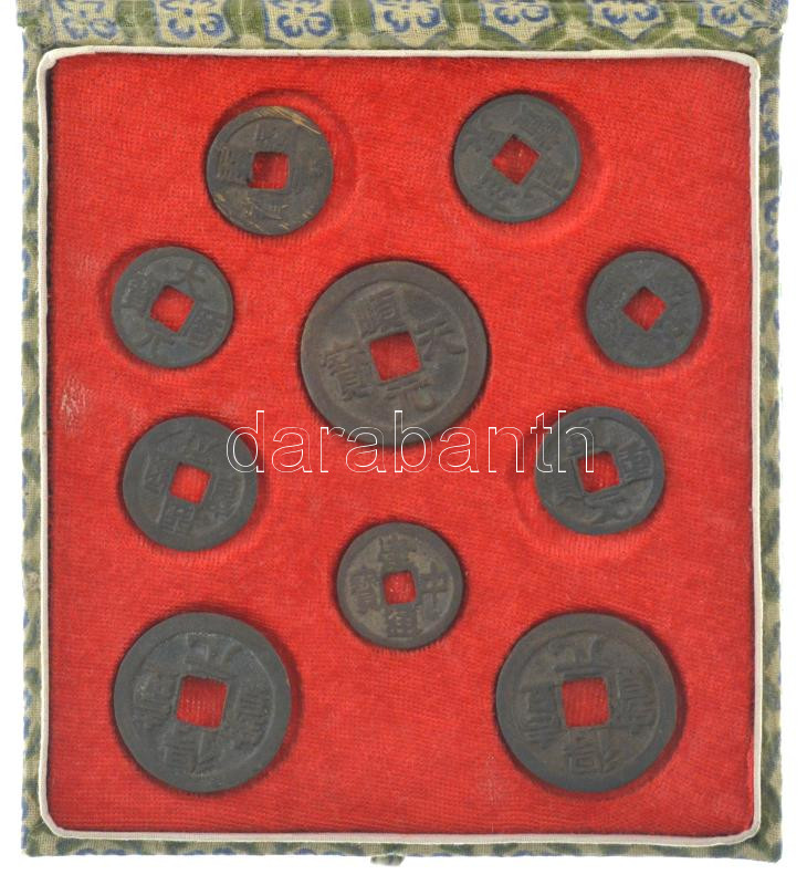 10db-os modern kínai szuvenír érmetétel dísztokban T:XF,VF 10pcs of modern chinese souvenir coin lot in a decorative case C:XF,VF