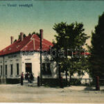 Tapolca, Burján Imre vendéglője a vasúthoz. Vasúti levelezőlapárusítás 2425. (EK)