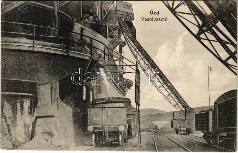 1915 Ózd, vasolvasztó a vasgyárban, iparvasút, vonatok. Zsiros Sándor kiadása (EK)