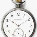 Patek Philippe zsebóra, XX. sz. eleje. Másodpercmutatós, szép számlappal, fém tokkal. Működő, jó állapotban, d: 53 mm / Patek Philippe pocket watch with metal case, in working, good condition