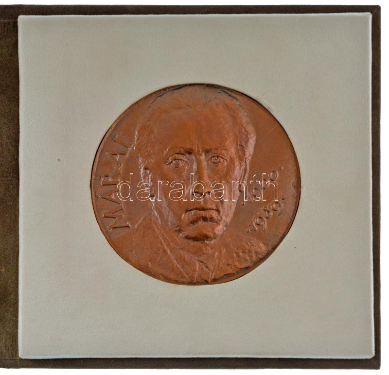 Lapis András (1942-) DN 'Márai Sándor 1900-1989' bronz emlékérem eredeti tokba ragasztva, tájékoztatóval (84mm) T:UNC