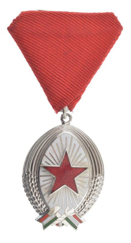 1985. 'Munka Érdemrend' ezüst fokozata, zománcozott, ezüstözött bronz kitüntetés mellszalagon T:UNC NMK 600.