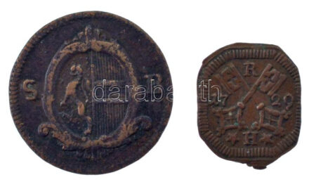 Ausztria 1784. 1pf Cu 'Hieronymus von Colloredo' + Német Államok / Regensburg 1729. 1h Cu T:AU-VF patina, az egyiknél kissé hullámos lapka Austria 1784. 1 Pfennig Cu 'Hieronymus von Colloredo' + German States / Regensburg 1729. 1 Heller Cu