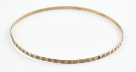 Arany (Au/8k) karperec, jelzett, nettó: 2,79 g, d: 6,5 cm