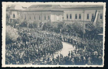 1938 Léva Felvidék Bevonulás fényképe fotólap / leva entry of the Hungarian troops 14x9 cm