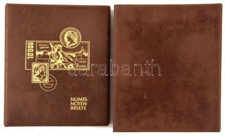 Négygyűrűs plüssborítású 'Numis Noten Briefe' berakó 29db osztás nélküli és 8db kettes osztású berakólappal, védőtokkal, nagyon jó állapotban.