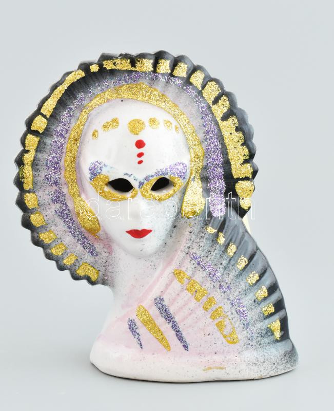 Álarcos lány. Porcelán. Kézzel festett, jelzés nélkül, hibátlan 14 cm