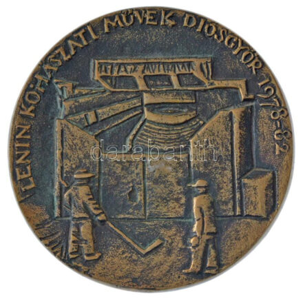 Varga Miklós (1928-) 1982. 'Lenin Kohászati Művek Diósgyőr 1978-82 / 1770' kétoldalas, öntött bronz plakett (97mm) T:AU