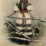 1905 Trencsénteplic, Trencianske Teplice; Tepliczi paraszt leány. Hermann Seibt 4458. / Slovakian folklore, peasant woman (fa)