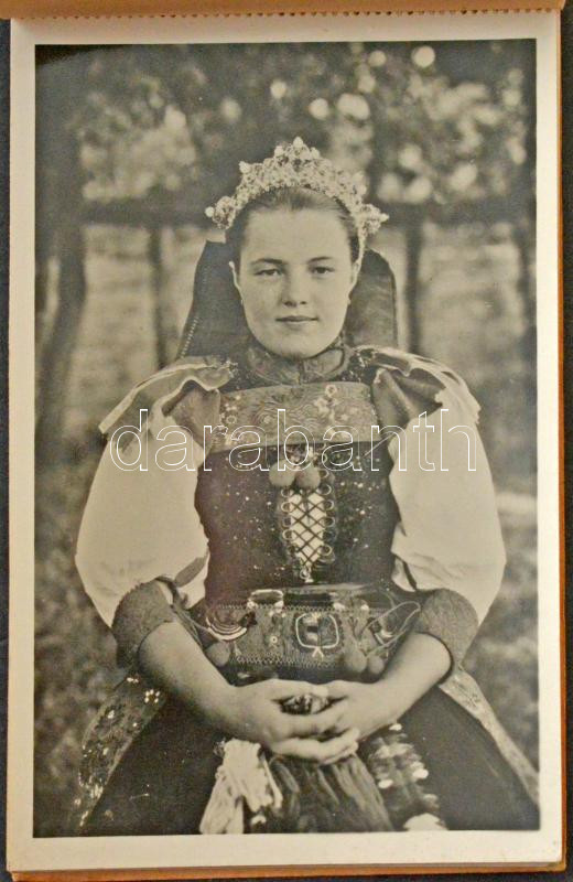 Erdélyi Népviseletek - képeslapfüzet 10 képeslappal. Lepage Lajos kiadása, Kolozsvár / Transylvanian folklore - pre-1945 postcard booklet with 10 postcards - Image 2