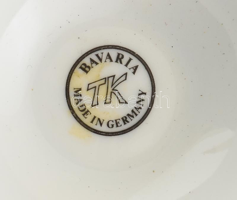 Porcelán pohár, a frankfurti operaház képével, matricás, jelzett (Bavaria TK), apró kopásnyomokkal, m: 12 cm, d: 9 cm. - Image 3