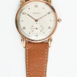 Movado 14K arany kézi felhúzós férfi karóra. Jelzett, hibátlan számlappal, bőr sz íjjal 32 mm - Image 2