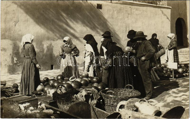 Kecskemét, Dinnye piac, vásár. G. Fekete Gyula kiadása