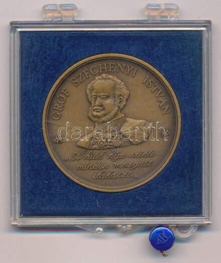 ~1986. 'Gróf Széchenyi István / Magyar Hitel Bank Rt.' bronz emlékérem plombált ÁPV tokban (42,5mm) T:UNC