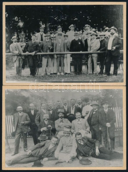 Kalapos urak társasága (lóversenyen v. más sporteseményen) a XX. sz. elején, 2 db kartonra kasírozott fotó, 18x12 cm