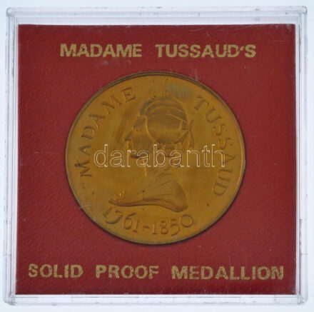 Nagy-Britannia DN 'Madame Tussaud 1761-1850' Cu emlékérem dísztokban (38mm) T:PP ujjlenyomat, kis patina Great Britain ND 'Madame Tussaud 1761-1850' Cu commemorative medallion in plastic case (38mm) C:PP fingerprints, small patina