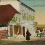Bánffyhunyad, Huedin; Fő tér, Goldstein Bernát bádogos, Diamantstein Nándor üzlete / main square, shops