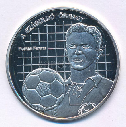 DN 'Nemzetünk nagyjai - Puskás Ferenc' kétoldalas Ag emlékérem tanúsítvánnyal (10,37g/0,999/35mm) T:PP kis patina