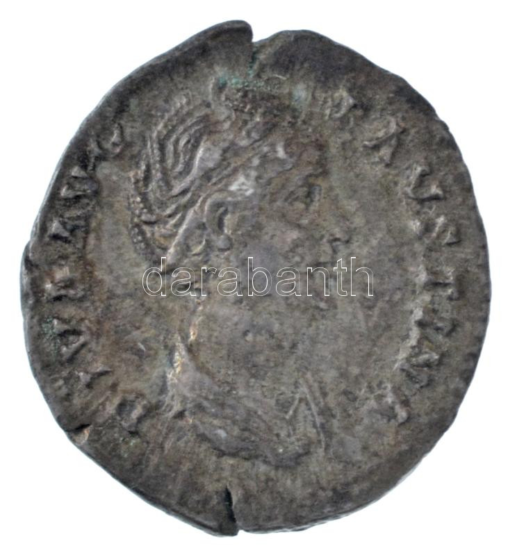 Római Birodalom / Róma / I. Faustina 141. Denarius Ag (2,65g) T:XF,VF kis kitörés Roman Empire / Rome / Faustina I 141. Denarius Ag 'DIVA AVG FAVSTINA / CONCORDIAE' (2,65g) C:XF,VF small crack RIC III 381