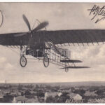 1909 Budapest, Bleriot repülőgépe Budapest felett (EK)