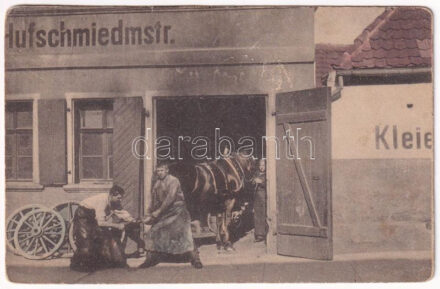 1908 Buzau, Buzeu, Bodzavásár (?); Hufschmiedstr. / Patkolókovács műhelye / blacksmith, farrier's workshop (worn corners)
