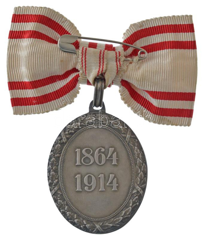 1915. 'Vörös Kereszt Ezüst Díszérme hadidíszítménnyel' női csokorszalagon, Ag kitüntetés, fémjel a fülön T:AU / Hungary 1915. 'Red-Cross Silver Medal with Military Ornament' on women's ribbon, Ag decoration, hallmark on ear C:AU NMK - Image 2