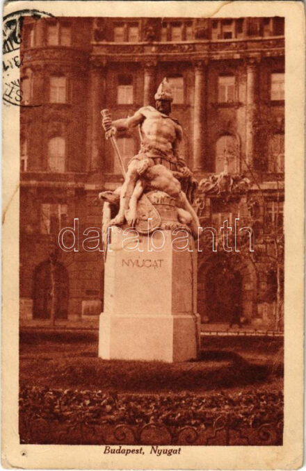 Budapest V. Szabadság tér, Irredenta szobor: Nyugat / Hungarian irredenta propaganda + '1930 A Filatéliai Kurír Propaganda Kiállítása Budapest' So. Stpl. (gyűrődések / creases)