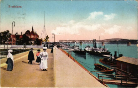 1923 Pozsony, Pressburg, Bratislava; Magyar Királyi Folyamőrség őrnaszádja a Dunaparton / Hungarian river guard ship on the Danube (EK)