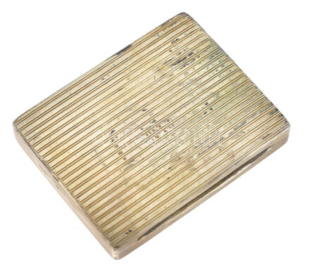 Ezüst (Ag) cigarettatárca, jelzett 87 g 9x7 cm