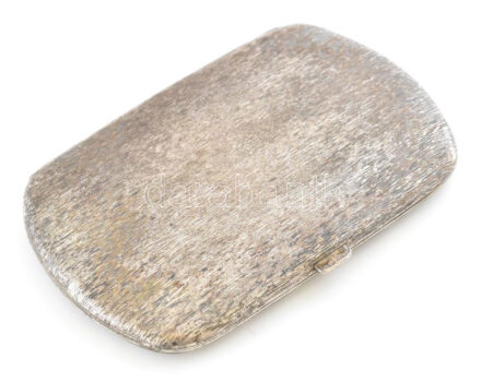 Ezüst (Ag) cigarettatárca, gyufa tartó rekesszel jelzett 98 g 10x6,5 cm