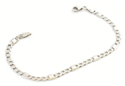 Ezüst(Ag) pancer karkötő, jelzett, h: 18,5 cm, nettó: 4,2 g