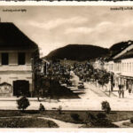 1943 Székelyudvarhely, Odorheiu Secuiesc; Kossuth utca, automobil / street view, automobile. Kováts István photo