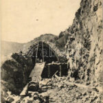 Circum-Baikal railway, Listvyanka railway tunnel under construction