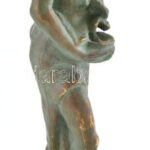 HB jelzéssel: Akt. Bronzírozott műanyag. Jelzett 40 cm - Image 2