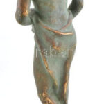 HB jelzéssel: Akt. Bronzírozott műanyag. Jelzett 40 cm - Image 3