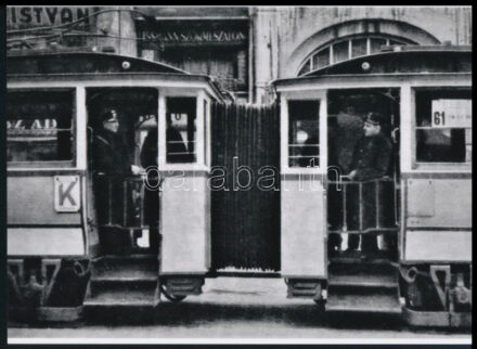 1938 Budapest, a 61-es villamosjáraton próbálták ki először a kocsik közötti harmonikás átjárót, 1 db modern nagyítás, 15x21 cm