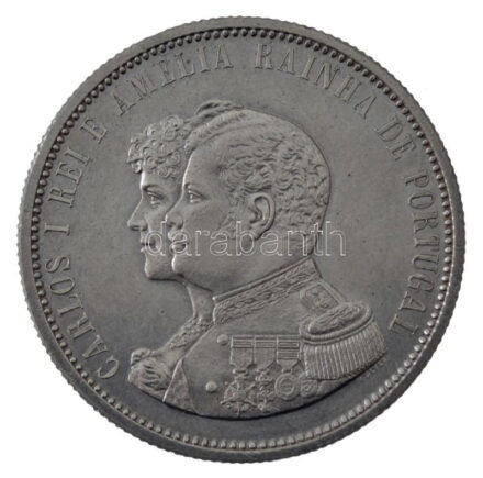 Portugália 1898. 1000 Reis Ag 'I. Károly / India felfedezésének 400. évfordulója' (24,94g) T:XF kis ph. / Portugal 1898. 1000 Reis Ag 'Carlos I / 400th Anniversary - Discovery of India' (24,94g) C:XF small edge error Krause KM# 539