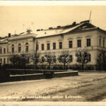 1941 Kolozsvár, Cluj; M. kir. leánylíceum és tanítónőképző intézet télen / girls' school in winter. Belle photo (fl)