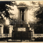 Máriafölde, Teremia Mare, Marienfeld (Timis-Torontal); Hősök szobra, emlékmű / WWI military monument. photo (vágott / cut)