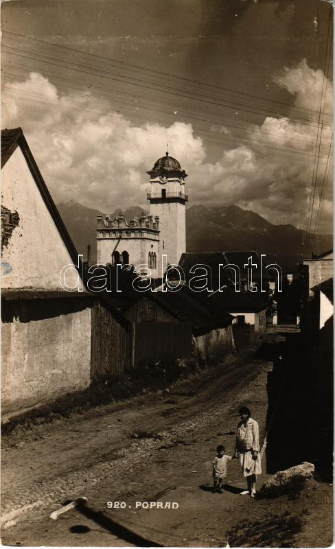 Poprád (Tátra, Vysoké Tatry), utca / street. photo (non PC) (small tear)