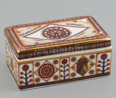 Hollóházi porcelán rovásírásos ládika. matricás, jelzett, hibátlan 10x6 cm