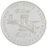 2000. 'Gyógyszerkutató Intézet Budapest 1950-2000' kétoldalas fém emlékérem (42,5mm) T:PP - Image 2