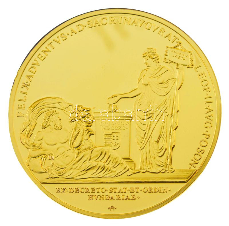 DN 'Magyar Aranyóriások - II. Lipót koronázási érem 1790' aranyozott Cu utánveret kapszulában, tanúsítvánnyal (46mm) T:PP - Image 2