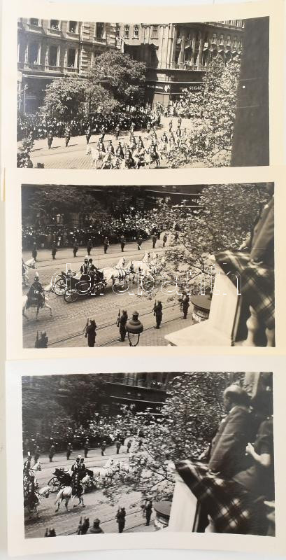 1937 Az olasz királyi pár (III. Viktor Emánuel és Ilona) budapesti látogatásakor készített 3 db fotó a bevonulásról, szép állapotban, 6,5×9 cm