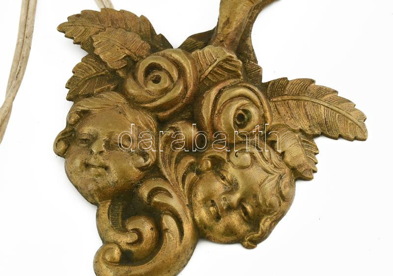 Barokk stílusú falikar, sárgaréz, virágos és puttófejes díszítéssel, 20. sz. első fele, h: 24,5, m: 20 cm - Image 2