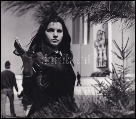 cca 1970 Urbán Tamás pecséttel jelzett, vintage fotója, ezüst zselatinos fotópapíron, 18x20,4 cm