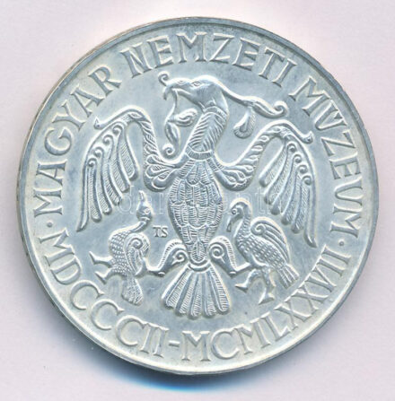 1977. 200Ft Ag 'Nemzeti Múzeum' T:BU patina Adamo EM55
